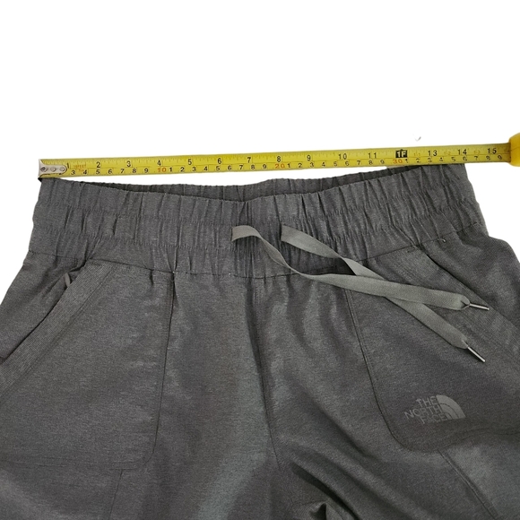 THE NORTH FACE Women's tech Jogger grey Pants small - Picture 9 of 12